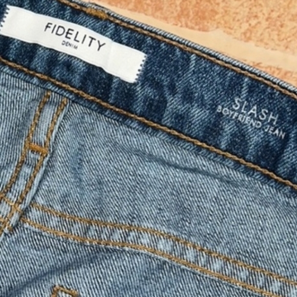 Fidelity Denim Slash Boyfriend Rip & Repair Crop Jeans 28 - Picture 8 of 9